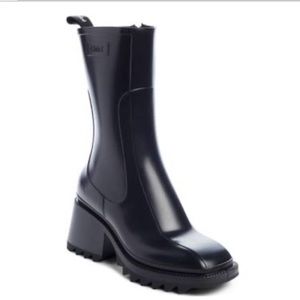 Brand new Chloe rain boots